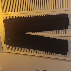 Larry Levine petite size 8 black pants